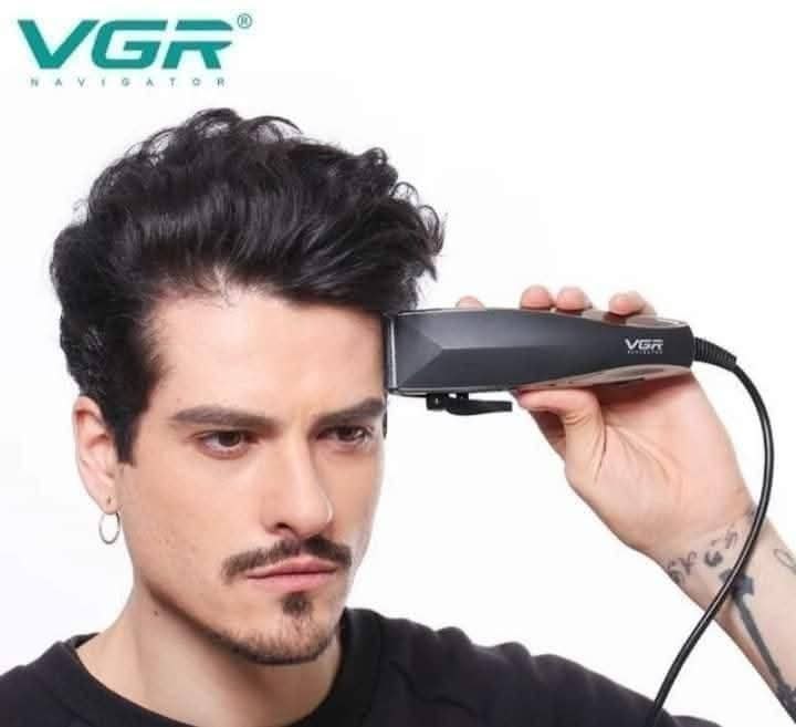 ماكينة VGR V-033 ماكينة قص الشعر الاحترافية الكلاسيكية